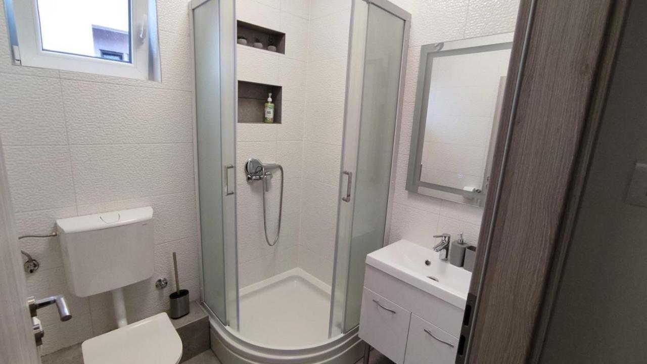 Toto Apartments Задар Екстериор снимка